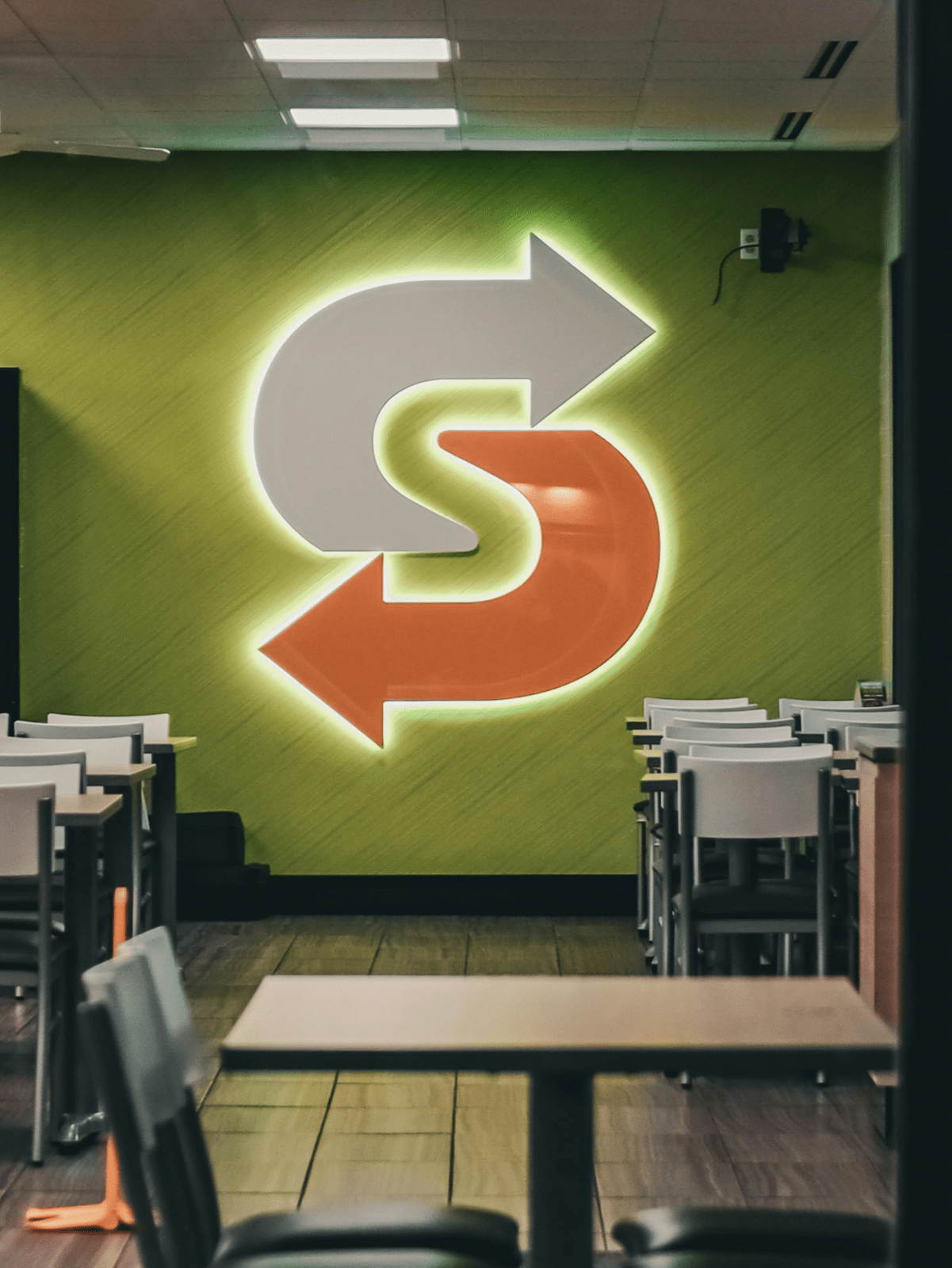 Edge Lit Signage in Restaurant